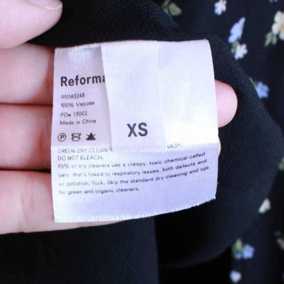 Reformation Meadow Ditsy Midi Dress in Posie - Picture 6 of 13